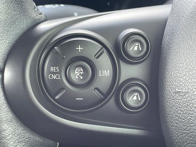 BMW MINI COOPER D CR 2017 Image 31