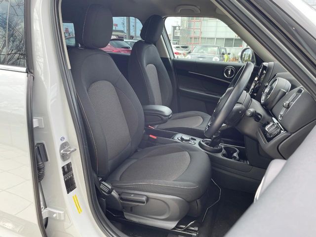 BMW MINI COOPER D CR 2017 Image 31