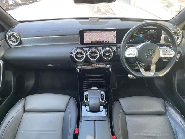 MERCEDES BENZ A CLAS 2019 Image 31