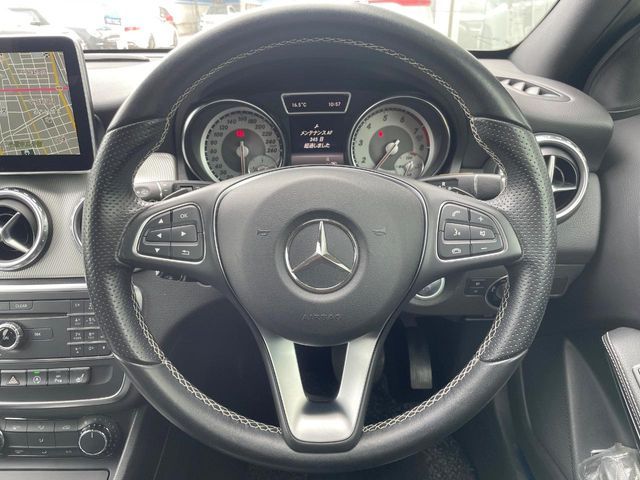 MERCEDES BENZ GLA CL 2016 Image 31