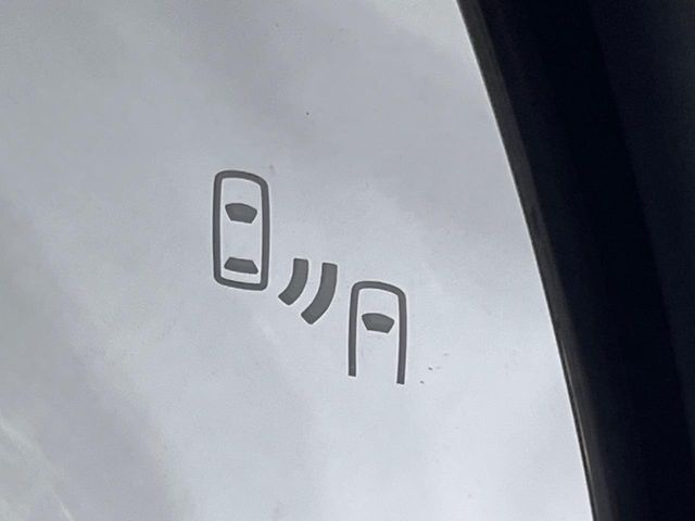 TOYOTA COROLLA CROSS HYBRID 2023 Image 31