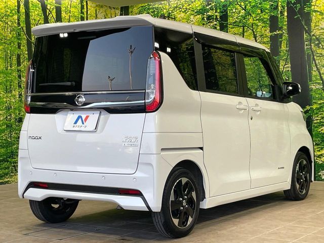 NISSAN ROOX 2022 Image 31