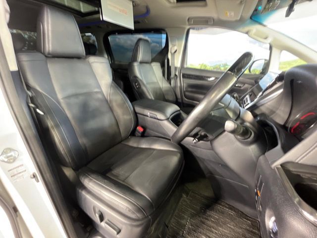 TOYOTA ALPHARD 2018 Image 31