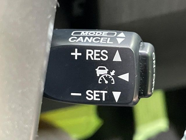 TOYOTA PRIUS 2013 Image 31