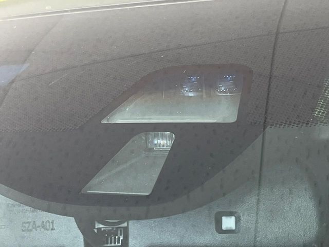 HONDA VEZEL HYBRID 2015 Image 31