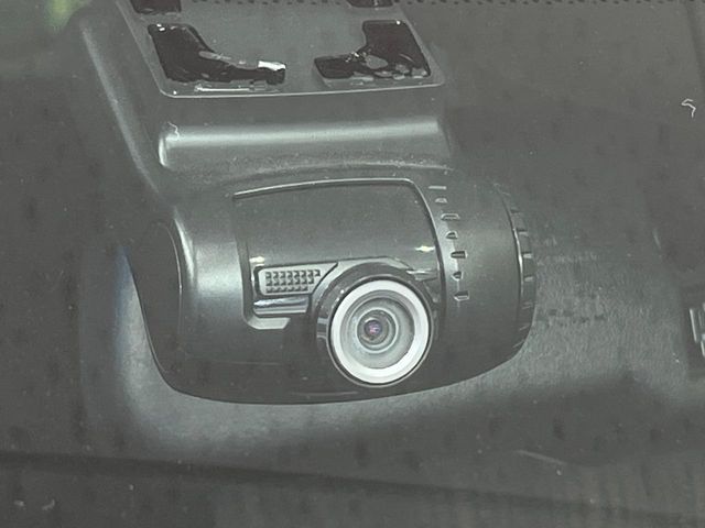 HONDA VEZEL HYBRID 2015 Image 31