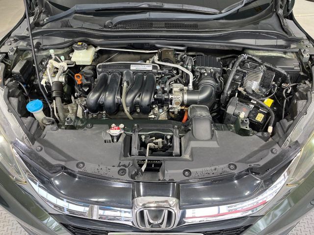 HONDA VEZEL HYBRID 2015 Image 31
