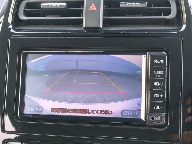 TOYOTA PRIUS 2016 Image 31