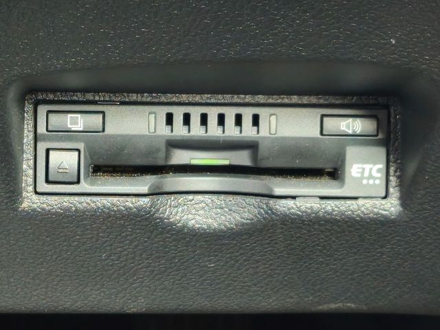 TOYOTA PRIUS 2016 Image 31