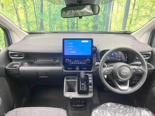 TOYOTA SIENTA HYBRID 2026 Image 31