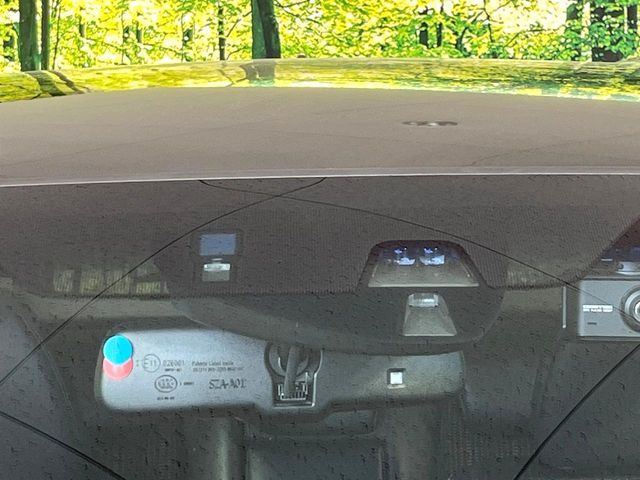 HONDA VEZEL HYBRID 2014 Image 31