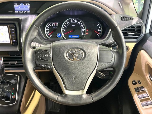 TOYOTA NOAH 2014 Image 31