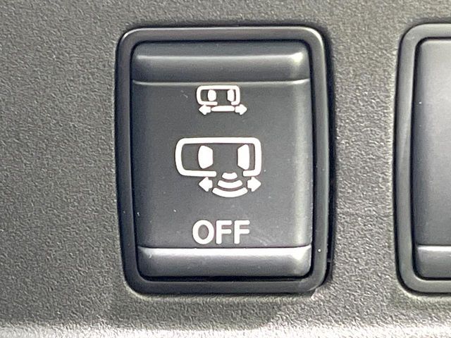 NISSAN SERENA  S-HYBRID 2018 Image 31