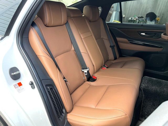 TOYOTA CROWN SEDAN HYBRID 2024 Image 31