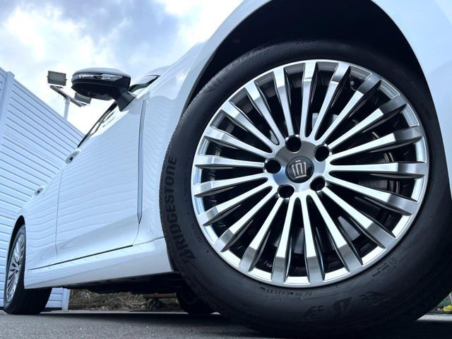 TOYOTA CROWN SEDAN HYBRID 2024 Image 31