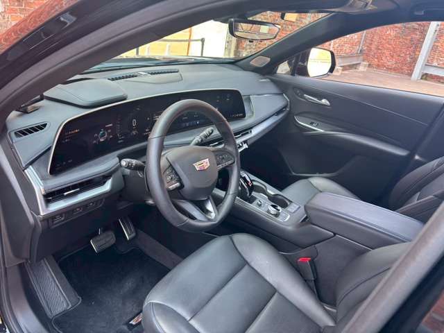 CADILLAC XT4 2025 Image 31