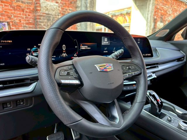 CADILLAC XT4 2025 Image 31