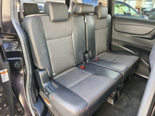 TOYOTA SIENTA HYBRID 2017 Image 31