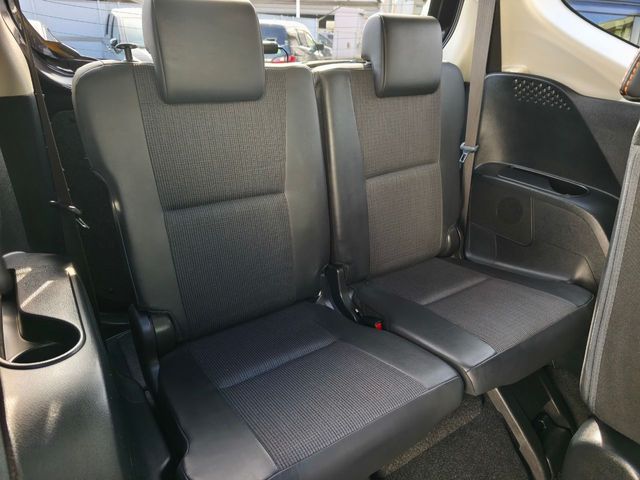 TOYOTA SIENTA HYBRID 2017 Image 31