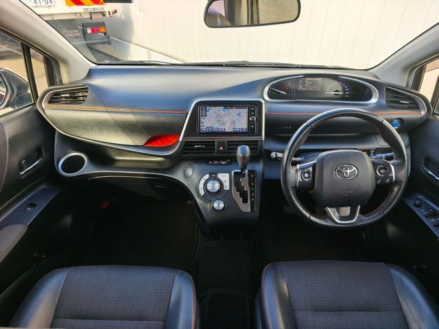 TOYOTA SIENTA HYBRID 2017 Image 31