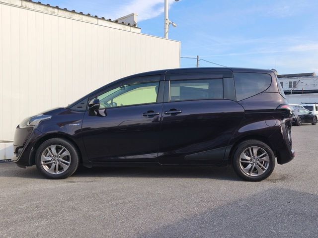 TOYOTA SIENTA HYBRID 2017 Image 31