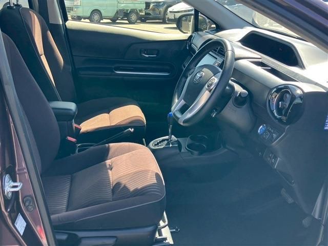 TOYOTA AQUA 2016 Image 31