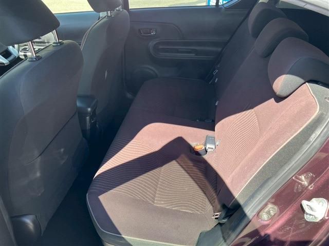 TOYOTA AQUA 2016 Image 31