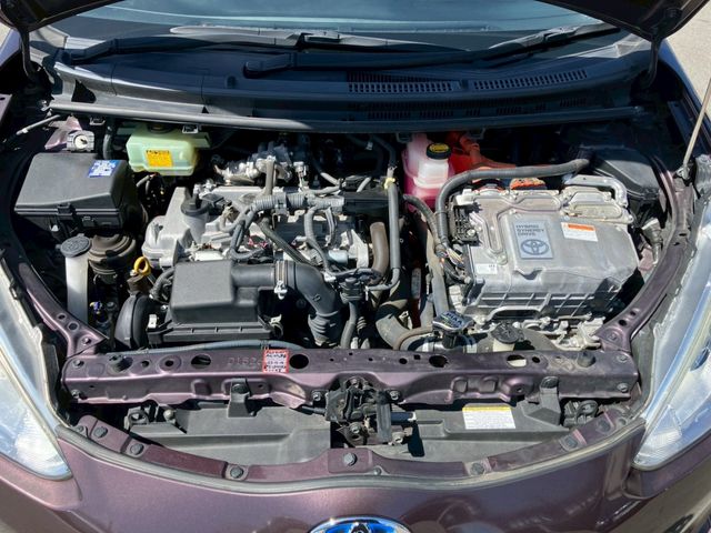 TOYOTA AQUA 2016 Image 31