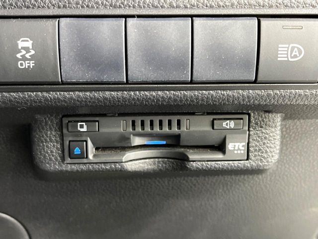 TOYOTA COROLLA SPORT HYBRID 2020 Image 31