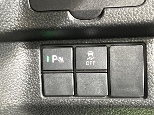 HONDA N BOX CUSTOM 2021 Image 31