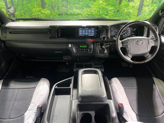 TOYOTA HIACE VAN 2WD 2021 Image 31