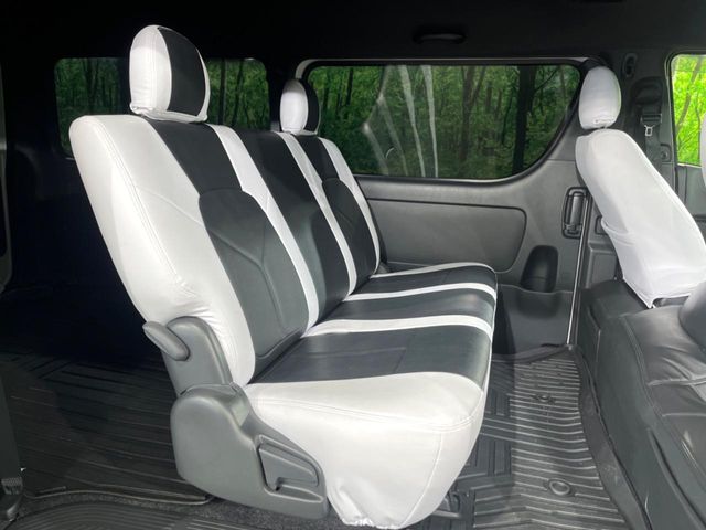 TOYOTA HIACE VAN 2WD 2021 Image 31