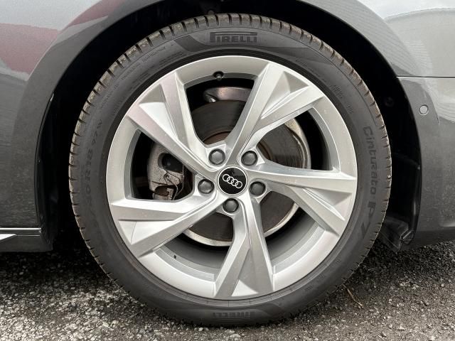 AUDI A4 2022 Image 31