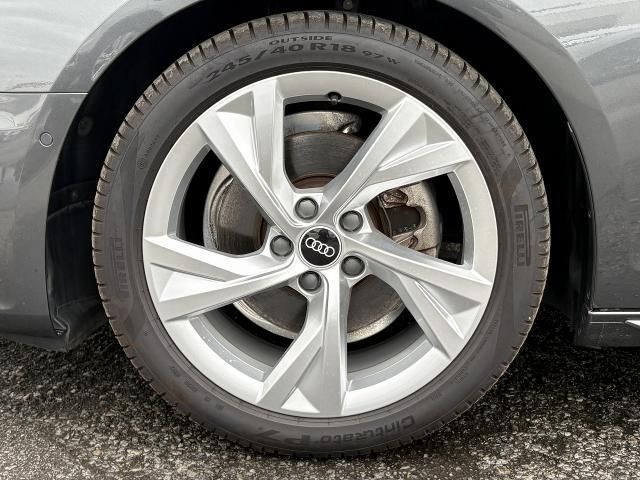 AUDI A4 2022 Image 31