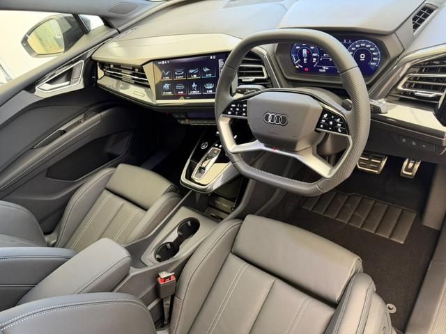 AUDI Q4 E-TRON 2025 Image 31