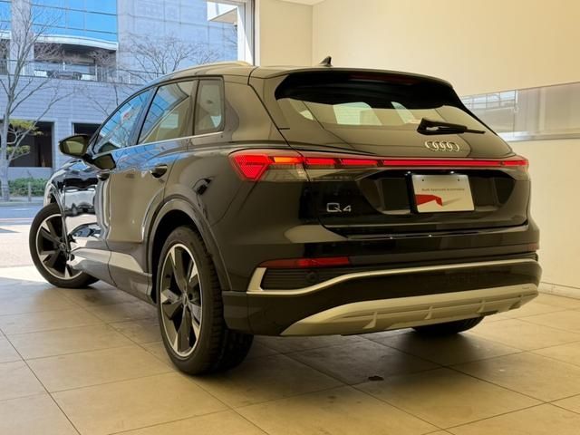 AUDI Q4 E-TRON 2025 Image 31