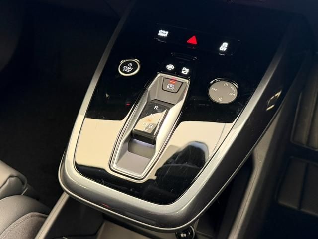 AUDI Q4 E-TRON 2025 Image 31