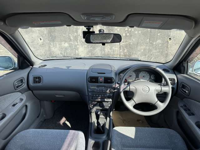 NISSAN SUNNY SEDAN 2001 Image 31