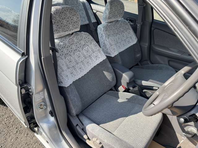 NISSAN SUNNY SEDAN 2001 Image 31