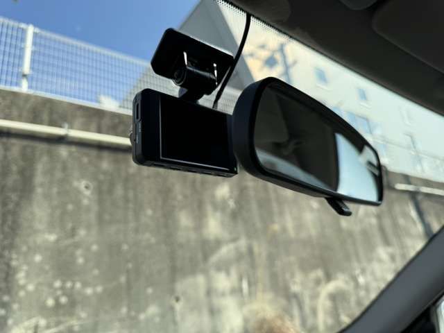 NISSAN SUNNY SEDAN 2001 Image 31