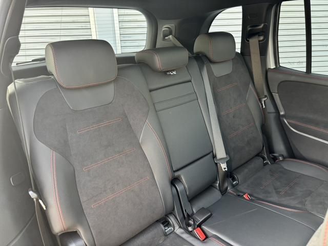 MERCEDES BENZ EQB 2025 Image 31