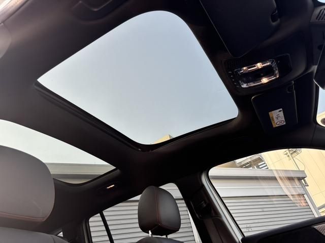 MERCEDES BENZ EQB 2025 Image 31