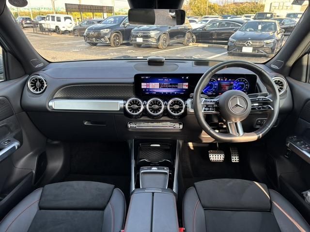 MERCEDES BENZ EQB 2025 Image 31