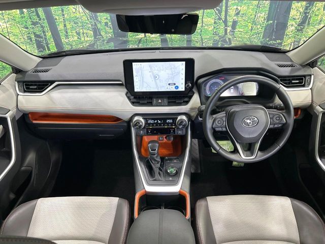 TOYOTA RAV4 HYBRID 4WD 2022 Image 31