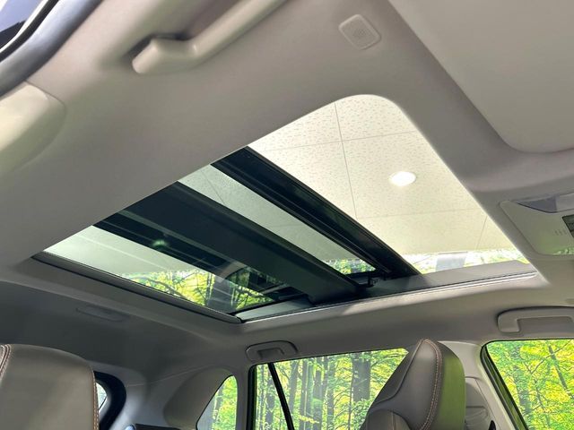 TOYOTA RAV4 HYBRID 4WD 2022 Image 31