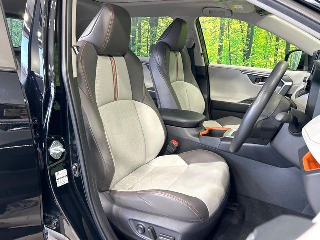 TOYOTA RAV4 HYBRID 4WD 2022 Image 31