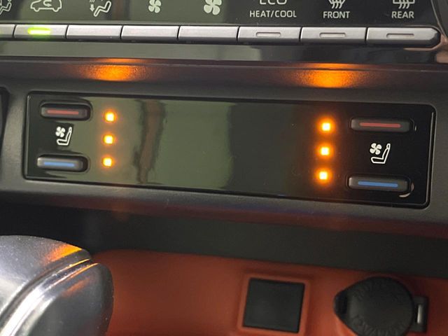 TOYOTA RAV4 4WD 2020 Image 31