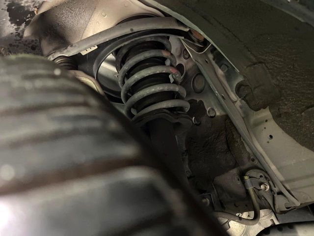 TOYOTA CROWN SEDAN 2010 Image 31