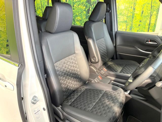 TOYOTA VOXY HYBRID 2025 Image 31