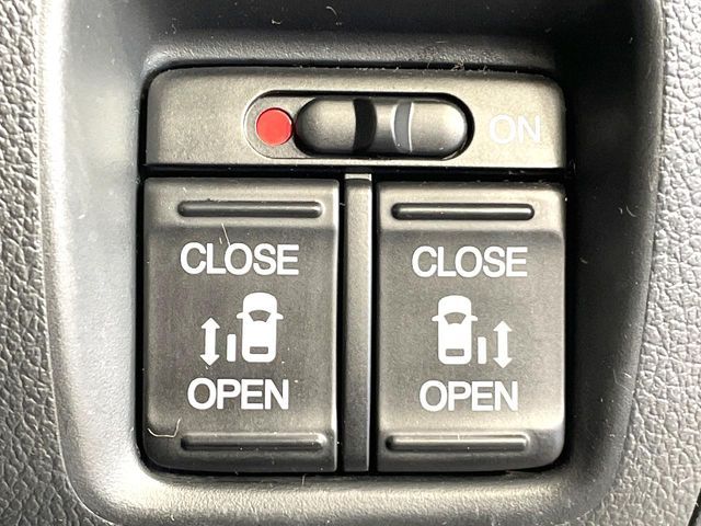 HONDA N BOX CUSTOM 2015 Image 31